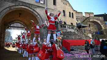 "FasteLOVEnd - wenn Dräum widder blöhe" - der Rosenmontag in Köln