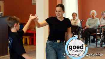 Zesdejaars De Bilter zetten persoonlijke verhalen van rusthuisbewoners om in danspasjes