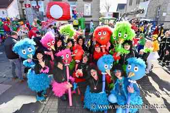 🎉Rosenmontag im Liveticker: Zahlreiche Züge in OWL starten