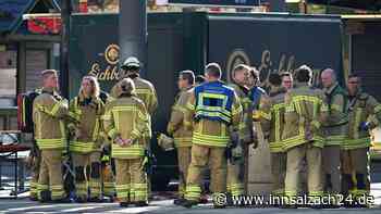 Auto rast in Mannheim in Menschenmenge: Polizei bestätigt Todesopfer – und meldet Festnahme