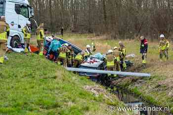 Vijf dagen na ongeluk gaat Houtribweg in Lelystad weer dicht: ‘50 liter diesel in de berm’