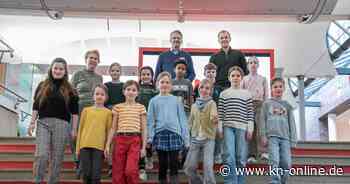 Kiel: Gewinner von KN-Projekt Misch im Tresorraum der Förde Sparkasse