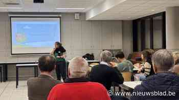 Inwoners buigen zich over toekomst van ‘dubbel-dorp’: “Of we bij Balen of Mol horen? Wezel is Wezel”