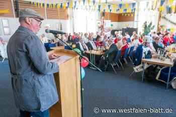 Witz und Sticheleien im Ratssaal