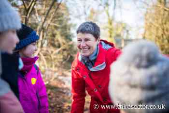 Girlguiding chief to step down