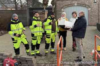 Hoewel ze maandenlang overlast zullen hebben, trakteren buren werkmannen aan wegenwerken op koffiekoeken: “Onze waardering en respect uiten”