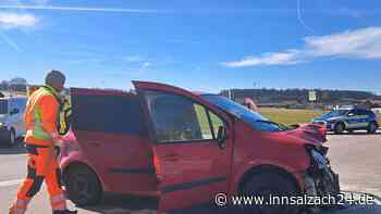 Unfall bei Pyramoos fordert am Dienstag wohl drei Verletzte