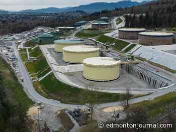 Lorne Gunter: Cutting off oil and other exports to U.S. is a good back-pocket option