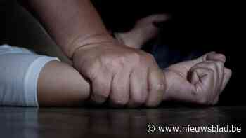 Geen effectieve celstraf voor verkrachter van 16-jarig meisje: “Ze deden de ramen en deuren op slot en dwongen haar tot seks”