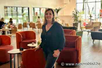 Marijke (59) opent op het pérfecte moment terras van brasserie Sportoase: “Ik voelde hier meteen een klik”