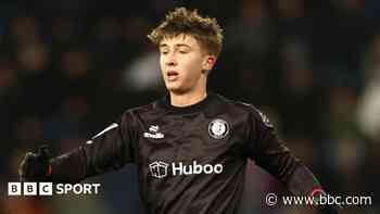 Hogg heaps praise on 'beautiful' Earthy