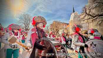 Selbst die Sonne lacht: Die Fotos vom Faschingsumzug durch Weißenhorn