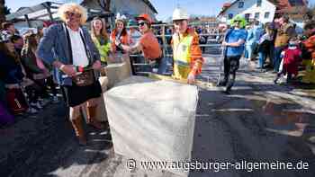 Mit dem Betonmischer und der Fischtreppe zum Faschingsumzug in Epfach