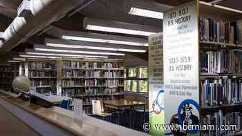 Judge refuses to dismiss lawsuit over removal of school library books in Florida