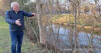 Een grote plons, rennen, 112 bellen! Dit is hoe een jongeman uit zijn auto in het water werd gered