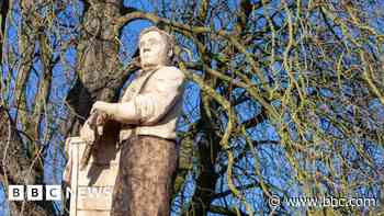 New sculpture honours 'remarkable' railway pioneer