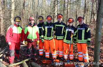 FW Hennef: Motorsägenlehrgang erfolgreich beendet