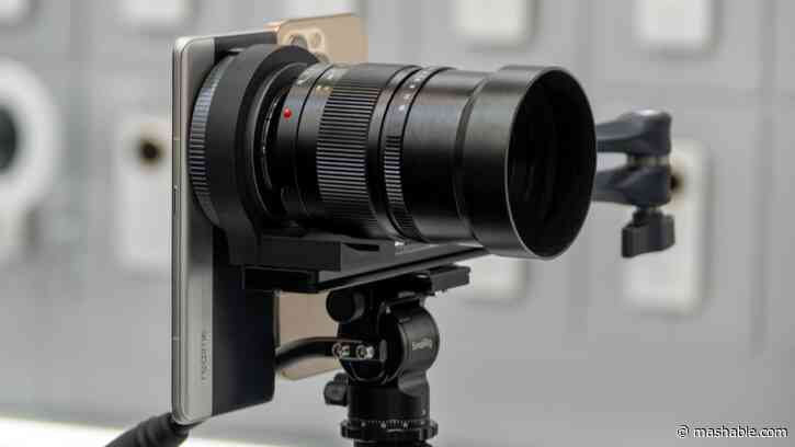 Realmes next phone could support swappable camera lenses