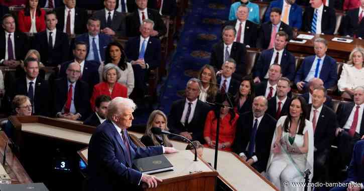 Trump lästert bei Ansprache im Parlament über Biden