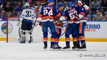 Winnipeg drops 3rd straight game as Islanders edge league-leading Jets 3-2