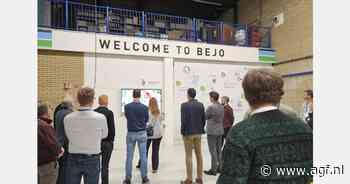 Kijkje in kantoor in vorm van een kool