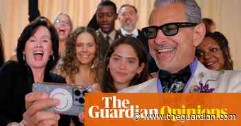 The Main Oscars Message? Hollywood Is Afraid