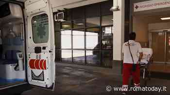 Una donna incinta è stata strangolata e presa a bottigliate in faccia dal compagno