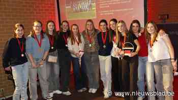 Rijkevorsel huldigt sportlaureaten en reikt twee lifetime achievements uit : “Voetbalploeg pronkt met een volledig Rijkevorsels team”