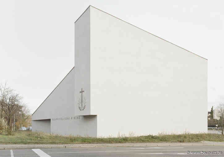 Glaube zwischen Straße und Trasse - Kirchenbau in Pforzheim von Bez + Kock