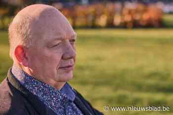 Acteur Bart Claeys trekt op tournee langs cafés met eerbetoon aan overleden moeder