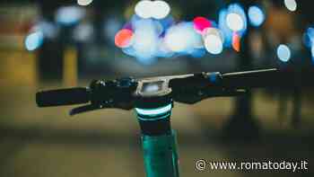 Tradito da una manovra di troppo in monopattino, in un monolocale hashish e cocaina