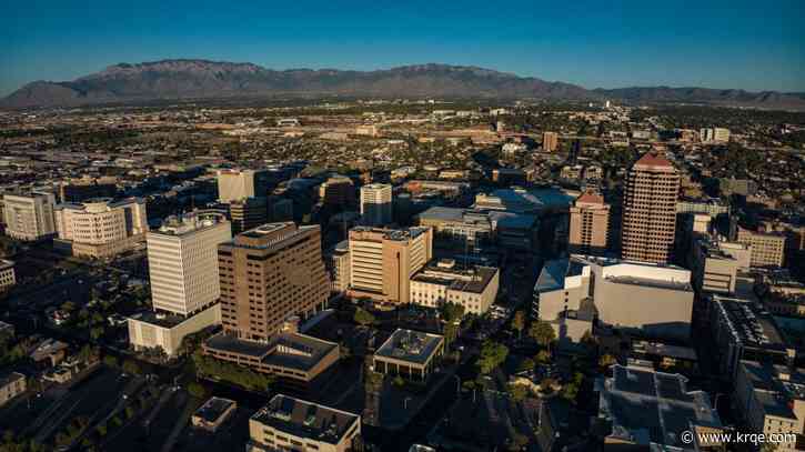 Two charged with hostage taking in Albuquerque