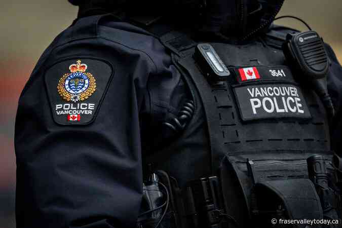 Vancouver police say officer slashed while on patrol, man faces multiple charges