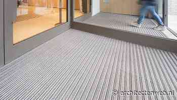 Ingetogen entreemat Holocaust Museum