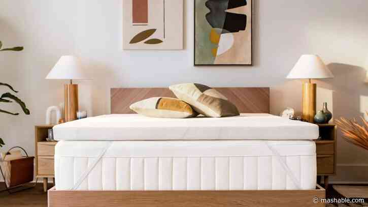 Save up to 55% on Tempur-Pedic sleep products at Amazon, including sheets and pillows