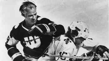 'Elbows up' rallying cry evokes memories of Mr. Hockey