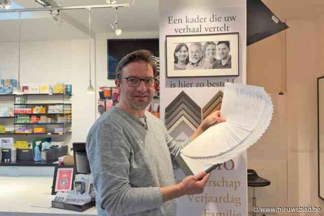 Pieter (44) start petitie tegen pasfoto’s bij gemeenten en steden: “Pasfoto’s zijn meer dan 50 procent van onze omzet”