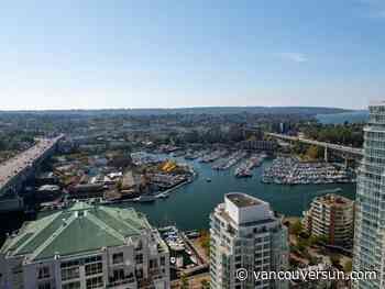 Sold (Bought): Luxury condo boasts stunning views, hotel-style amenities