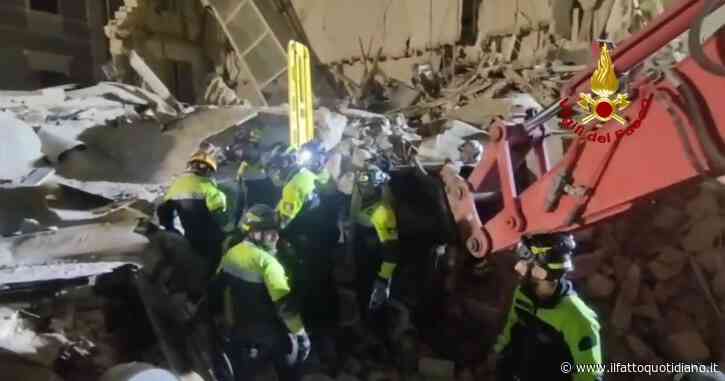 Crollo palazzina a Bari, estratta viva dalle macerie dopo più di 24 ore la 74enne Rosalia De Giosa: lungo applauso dopo il recupero