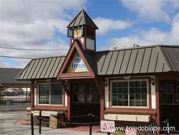 Near freezing temps can't keep customers from Mr. Freeze opening day in Perrysburg