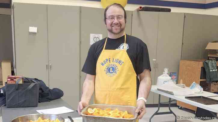 Computer expert, community volunteer announces run for Hope council by-election