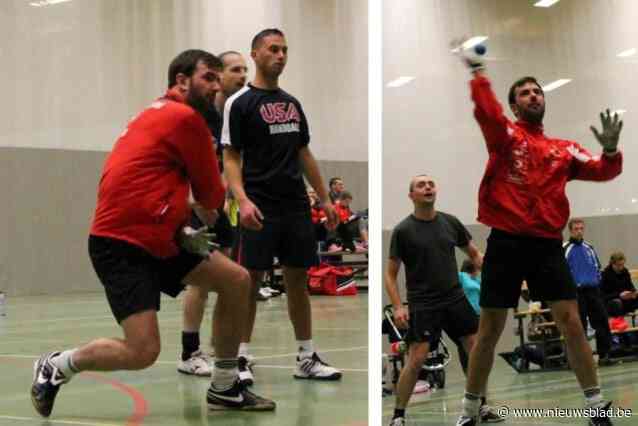 Wouter (43) brengt Europese topspelers naar zijn dorp om verloren gegane volkssport te promoten: “Zeer toegankelijk en kan overal gespeeld worden”