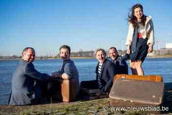 Les Quatre au Quai flaneert met humor en cabaret door het Franse chanson