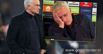 ‘Slapende’ en snurkende José Mourinho na ellenlange vraag van journalist: ‘Ik ben te moe om hiernaar te luisteren’