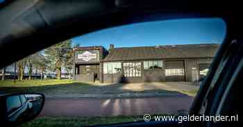 Miljoen euro schuld en een boze huurbaas: bekend bandenbedrijf Kees van Gent na 58 jaar failliet