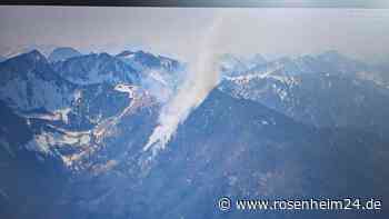 Rauch über der Region: Daxnfeuer bei Fischbachau