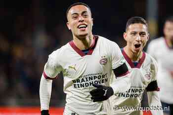 Peter Bosz komt met goed nieuws over Sergiño Dest