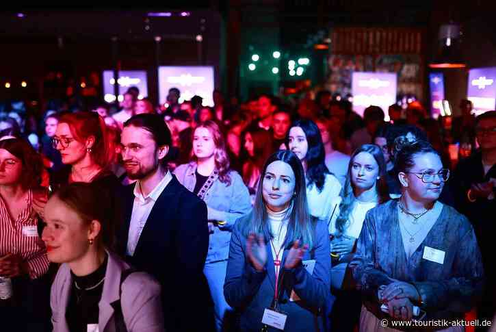 Connexion Night: 300 junge Fachkräfte treffen sich auf ITB Berlin