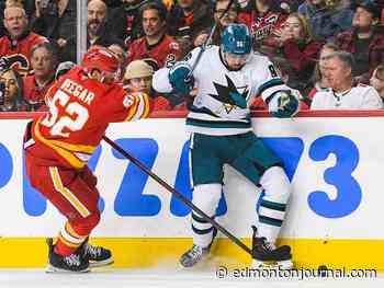 Edmonton Oilers acquire defenceman Jake Walman for first-round draft pick