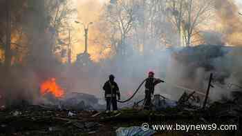 Russia attacks Ukraine's energy supplies as Trump threatens Kremlin with new sanctions